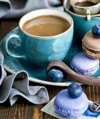Купити Кава з блакитними макарунами Набір для алмазної мозаїки на підрамнику 30х40см  в Україні