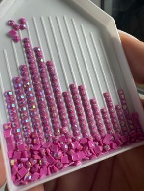 Купить Башня Биг Бен в Лондоне Алмазная мозаика На подрамнике 40х50см 40 цветов +3 AB(голограм)+3 FD(фейри даст)  в Украине